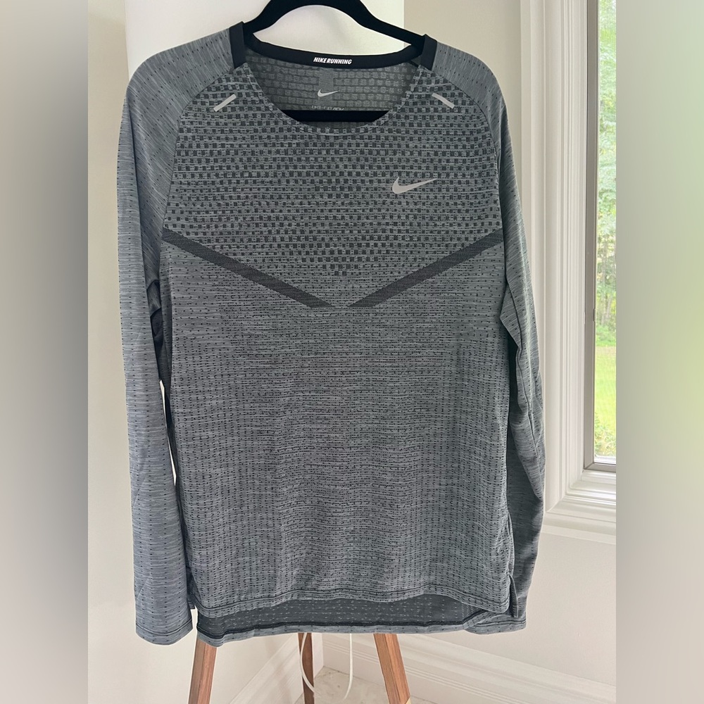 Nike Mens Running Dri-Fit Long sleeve shirt